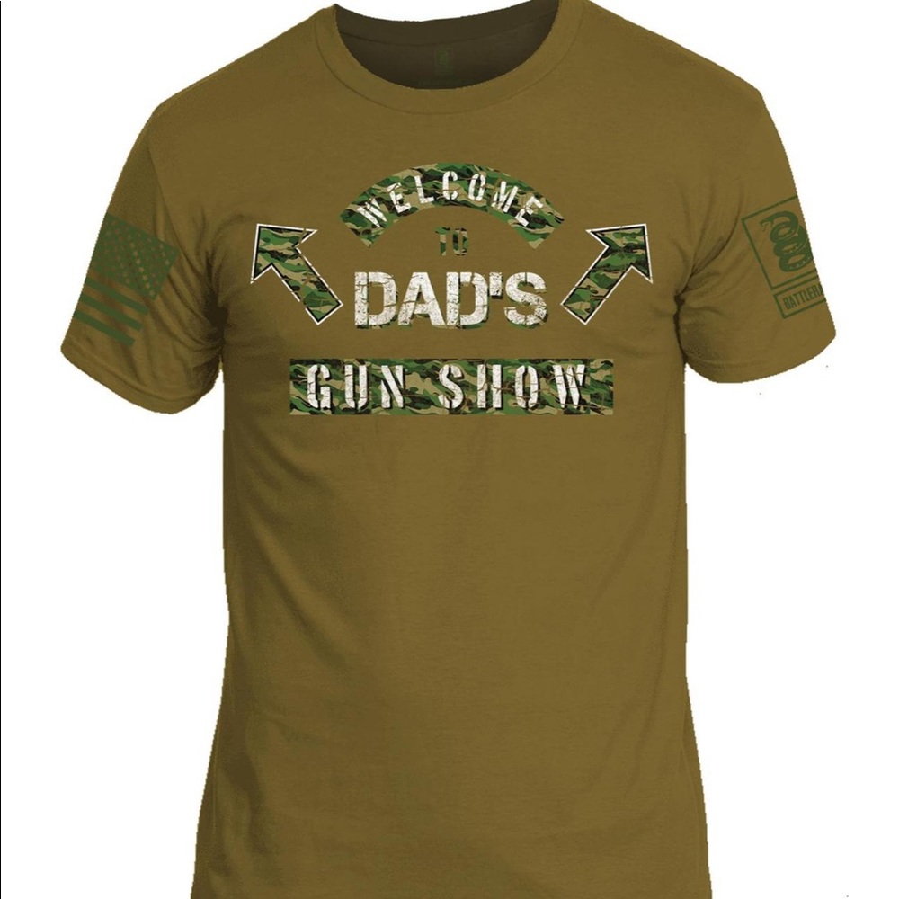Welcome to Dad’s Gun Show Mens Crew T Shirt